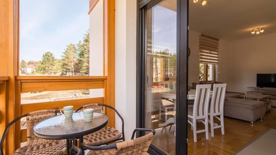 Apartman Veselinovic 兹拉蒂博尔 外观 照片
