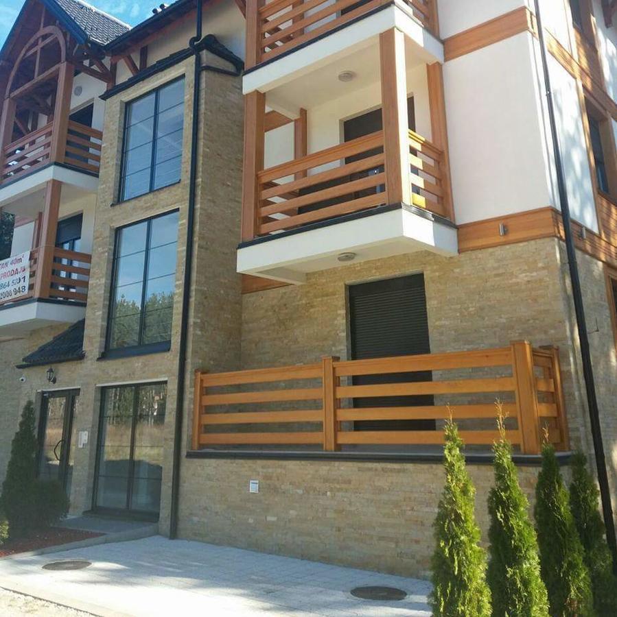 Apartman Veselinovic 兹拉蒂博尔 外观 照片